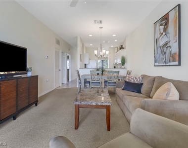 7915 Mahogany Run Lane - Photo Thumbnail 24