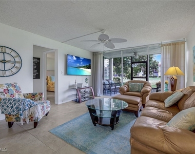 1087 Forest Lakes Drive - Photo Thumbnail 5