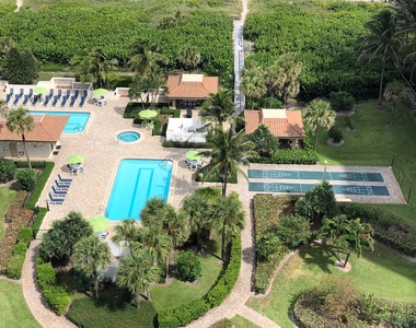 3400 N Ocean Drive - Photo Thumbnail 22