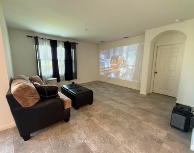 9511 Potomac Drive - Photo Thumbnail 13