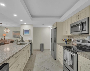 450 Egret Circle - Photo Thumbnail 6