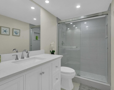 450 Egret Circle - Photo Thumbnail 8