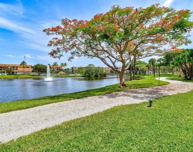 450 Egret Circle - Photo Thumbnail 32
