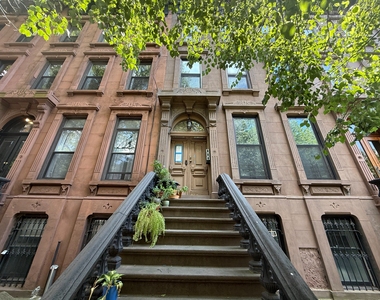 756 Putnam Avenue - Photo Thumbnail 10