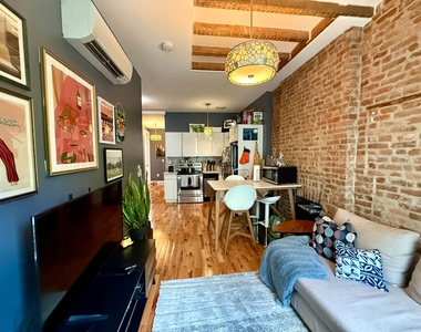756 Putnam Avenue - Photo Thumbnail 4