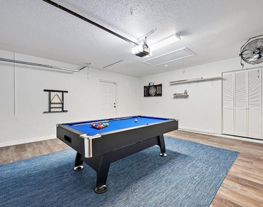 15129 Harriet Avenue - Photo Thumbnail 21