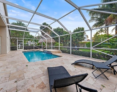 15129 Harriet Avenue - Photo Thumbnail 25