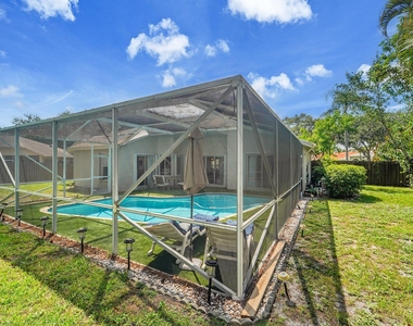 945 Sunflower Avenue - Photo Thumbnail 29