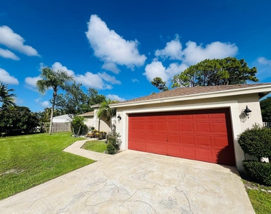 945 Sunflower Avenue - Photo Thumbnail 23