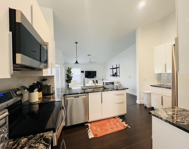 945 Sunflower Avenue - Photo Thumbnail 6