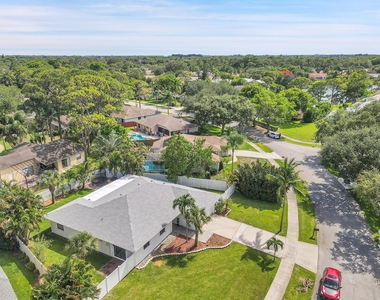 945 Sunflower Avenue - Photo Thumbnail 40