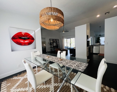 945 Sunflower Avenue - Photo Thumbnail 9
