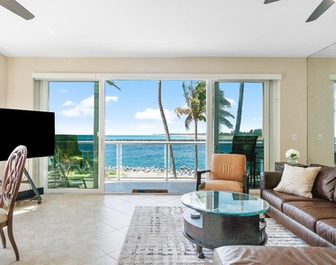 120 Inlet Way - Photo Thumbnail 4