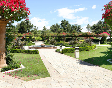 2501 Alton Parkway - Photo Thumbnail 31