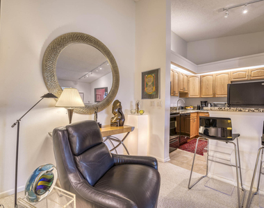 1111 Duncan Circle - Photo Thumbnail 6