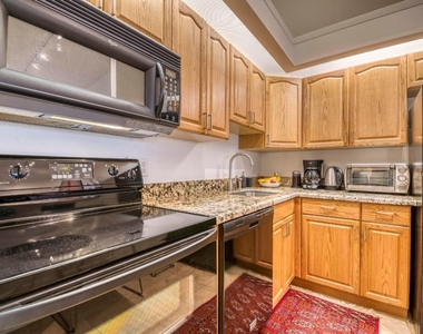 1111 Duncan Circle - Photo Thumbnail 7