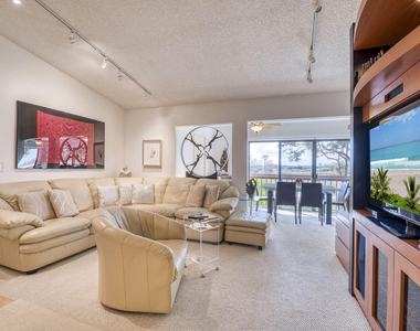 1111 Duncan Circle - Photo Thumbnail 1