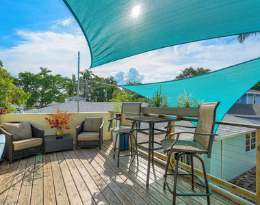 300 Se 7th Avenue - Photo Thumbnail 9