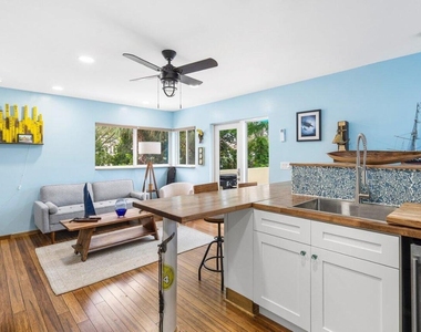 300 Se 7th Avenue - Photo Thumbnail 13