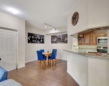 2728 Anzio 105 Court - Photo Thumbnail 16