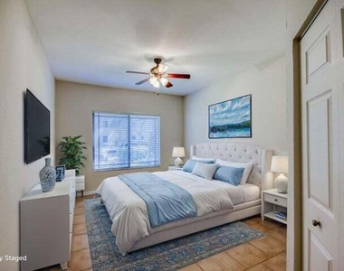 2728 Anzio 105 Court - Photo Thumbnail 33
