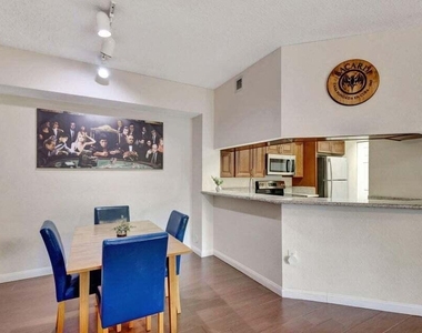 2728 Anzio 105 Court - Photo Thumbnail 19