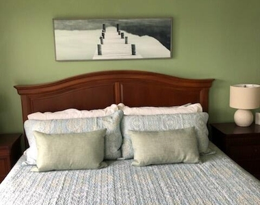 6021 Se Landing Way Bldg 2 Unit #2 - Photo Thumbnail 16