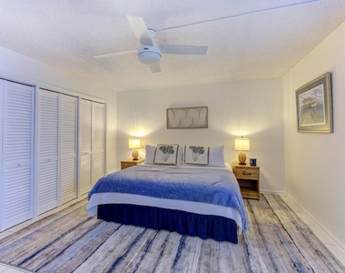 2571 Ne Ocean Boulevard - Photo Thumbnail 18