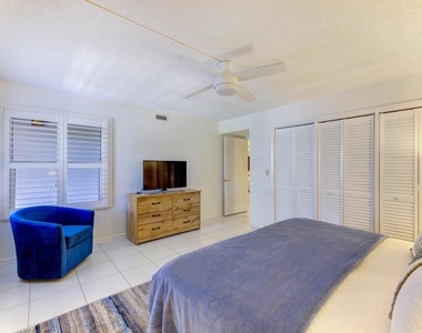 2571 Ne Ocean Boulevard - Photo Thumbnail 19