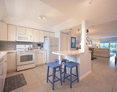 1700 S Ocean Boulevard - Photo Thumbnail 4