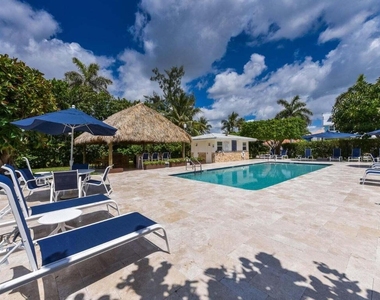 1700 S Ocean Boulevard - Photo Thumbnail 17