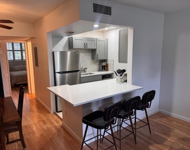 2565 S Ocean 2060 Boulevard - Photo Thumbnail 10