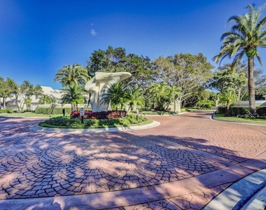 7 Wyndham Lane - Photo Thumbnail 43