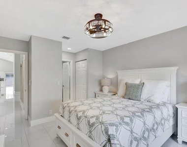 7 Wyndham Lane - Photo Thumbnail 33