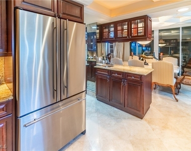 10701 Gulf Shore Drive - Photo Thumbnail 12