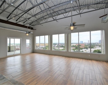 230 W Alabama - Photo Thumbnail 5