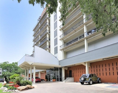 230 W Alabama - Photo Thumbnail 16