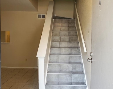 12511 Ashford Meadow Drive - Photo Thumbnail 10