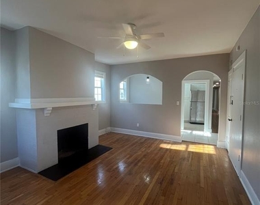 3303 W Empedrado Street - Photo Thumbnail 2