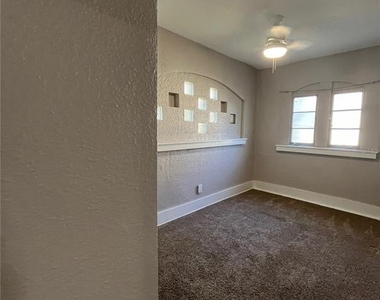 3303 W Empedrado Street - Photo Thumbnail 13