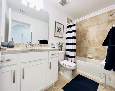 14071 Heritage Landing Boulevard - Photo Thumbnail 11