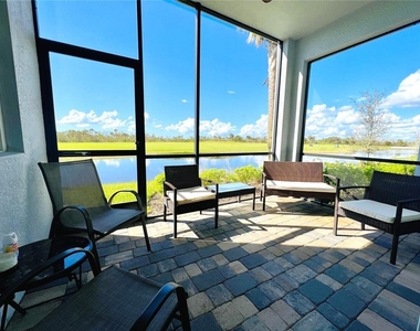 14071 Heritage Landing Boulevard - Photo Thumbnail 13
