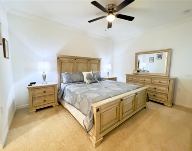 14071 Heritage Landing Boulevard - Photo Thumbnail 8