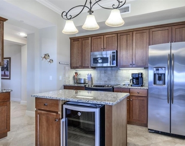 8581 Amberjack Circle - Photo Thumbnail 29