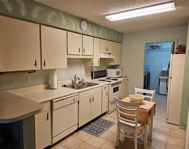 4139 66th Street Circle W - Photo Thumbnail 12