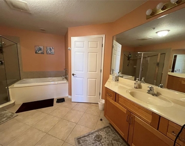 1188 N Tamiami Trail - Photo Thumbnail 12
