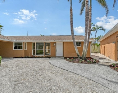 1203 Lyric Lane - Photo Thumbnail 23
