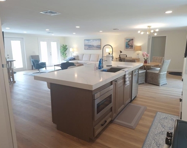 1203 Lyric Lane - Photo Thumbnail 8