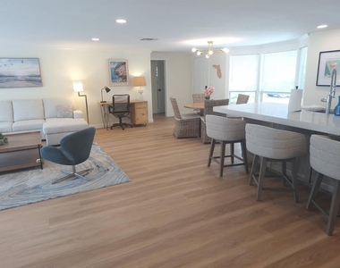 1203 Lyric Lane - Photo Thumbnail 7
