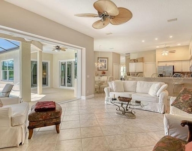 9477 Cedar Ridge Lane - Photo Thumbnail 17